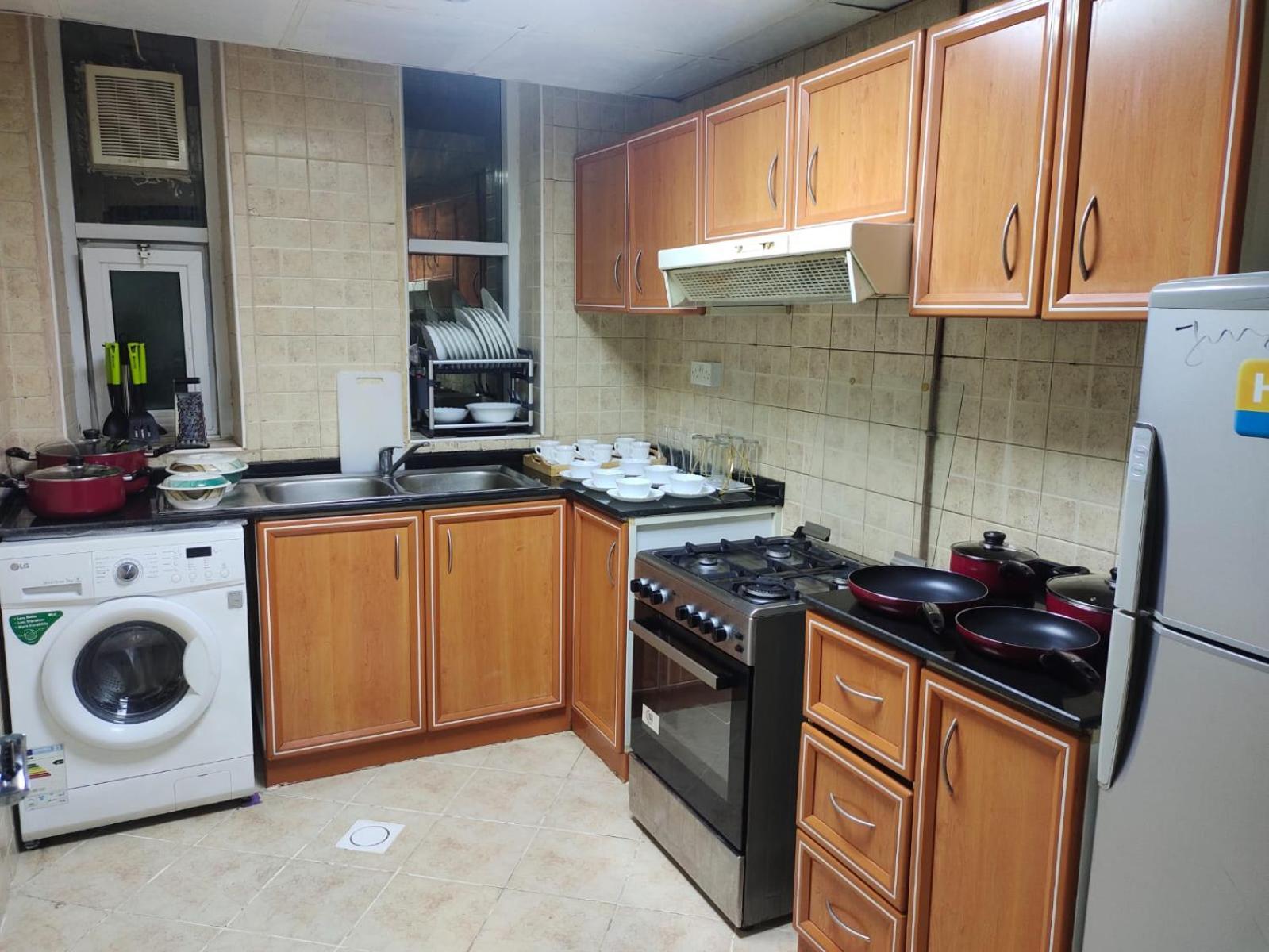Arnim Suite - 3 Bedrooms Apartment Schardscha Exterior foto