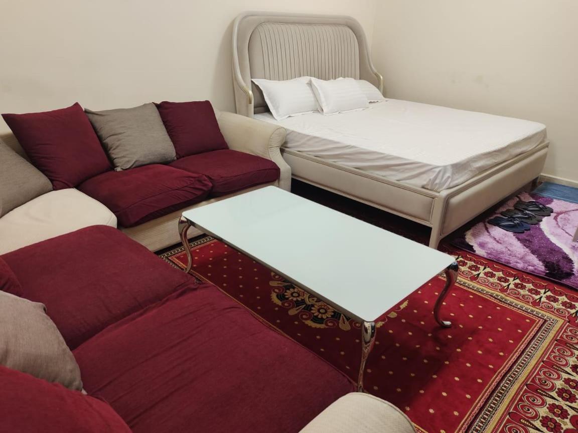 Arnim Suite - 3 Bedrooms Apartment Schardscha Exterior foto